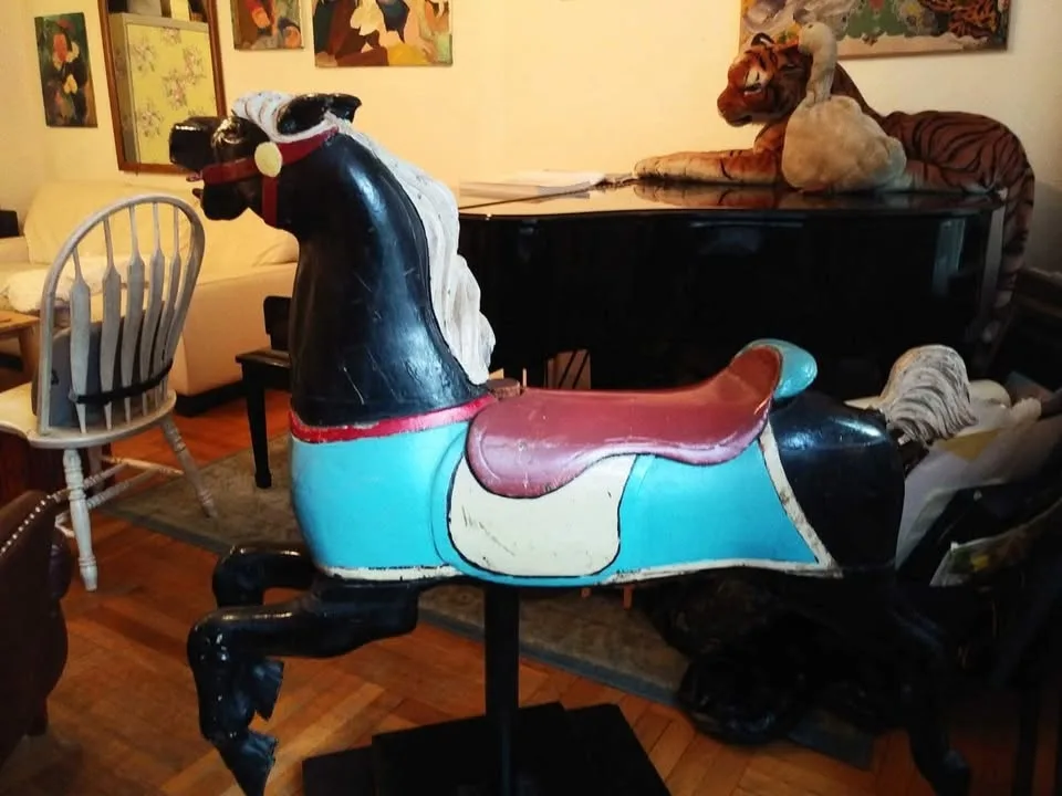 Full size Carousel Horse C.W Parker 1900 Cony Island image indicator(3)