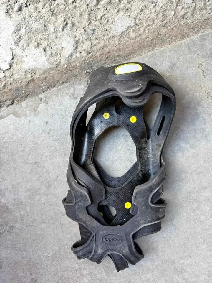 Boot grippers thumbnail