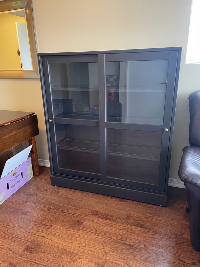 Glass door cabinet - photo 4