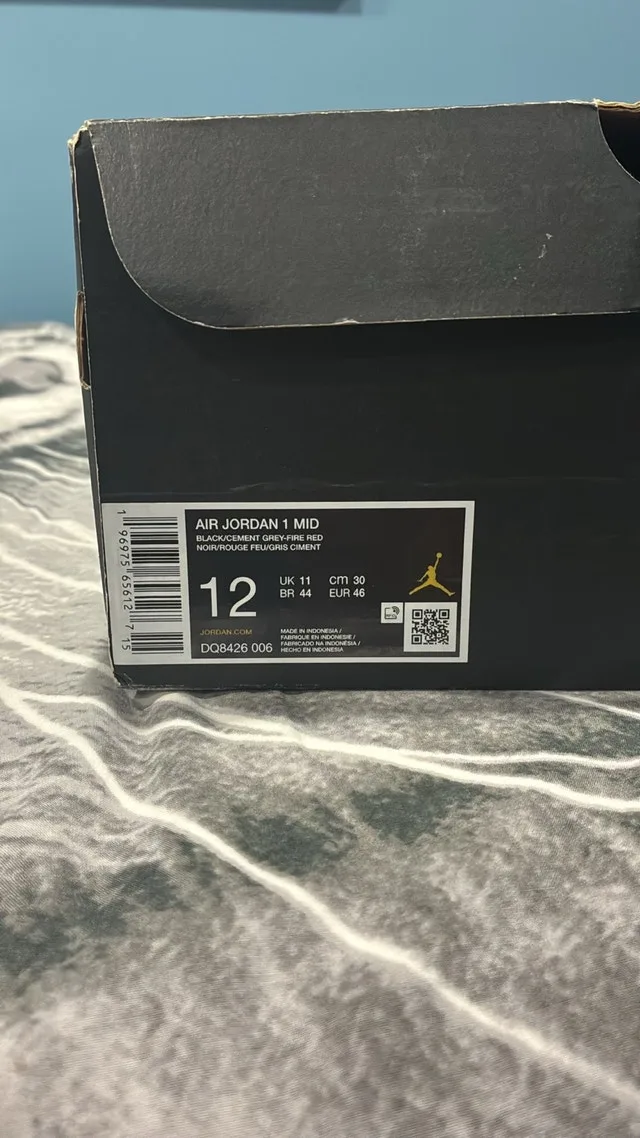 #Cleanout Jordan 1 Bred shadows size 12 image indicator(6)