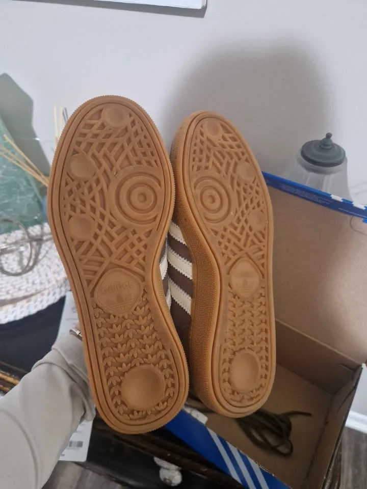 Adidas Handball Spezials image indicator(4)