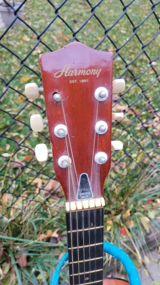 $150 Harmony 1/2-Sized Acoustic Guitar image indicator(5)