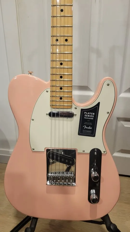$900 Fender Telecaster - Shell Pink - Maple Fretboard image indicator(3)