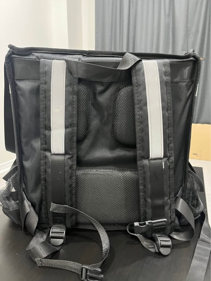 Black Delivery / Cargo Bag - Great Condition #Cleanout - photo 3