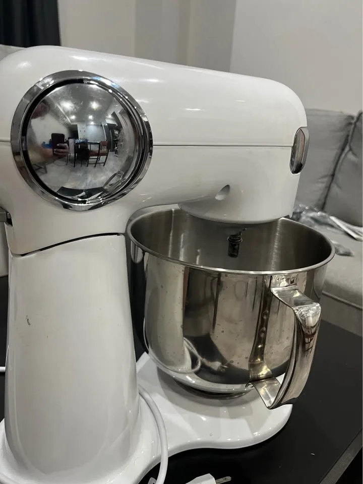 Cuisinart 5.5 QT Stand Mixer – Brand New in Box #Cleanout image indicator(5)