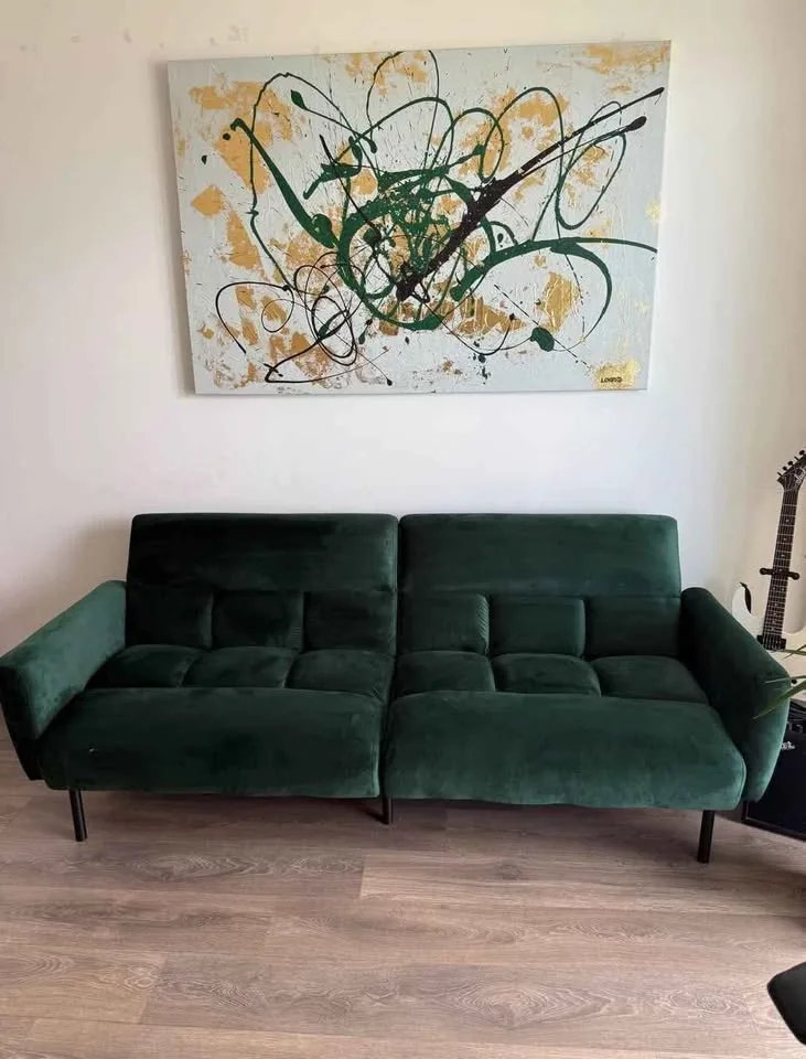 Green velvet couch for sale image indicator(3)