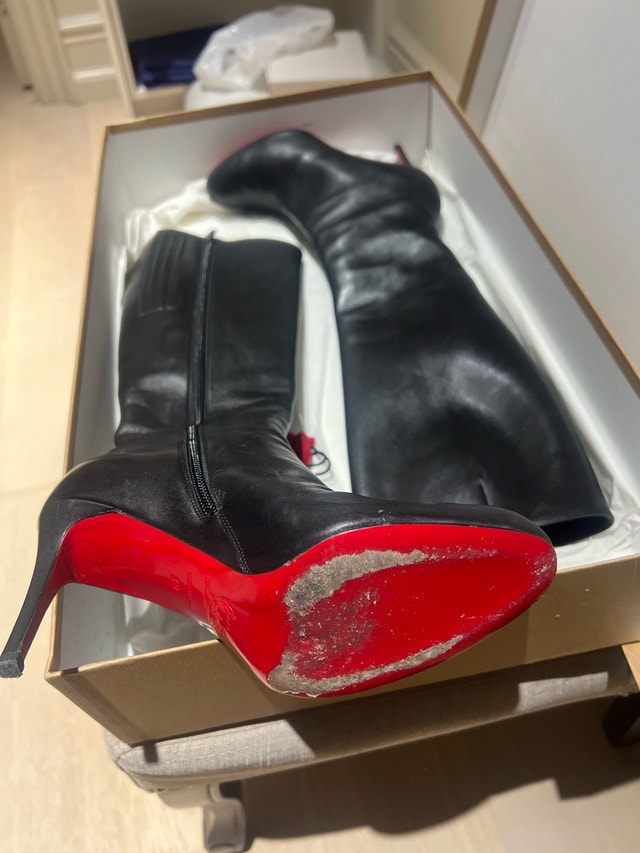 Christian Louboutin Black Leather Boots. Red Bottoms - photo 4