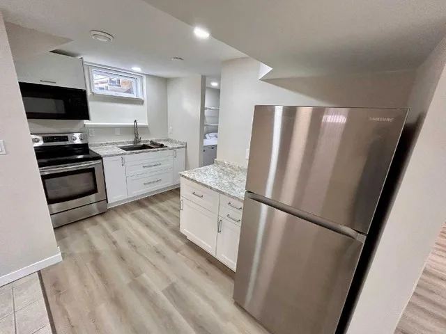 Basement Suite For Lease | 3 BR●1 Bath●1 Parking #CLEANOUT image indicator(8)