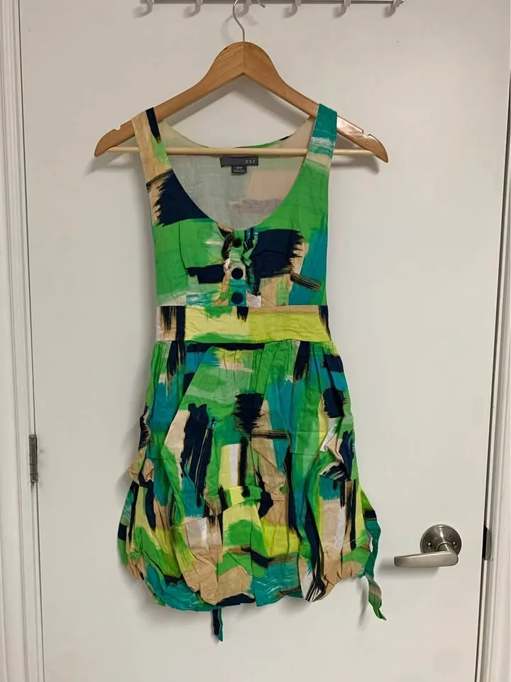 Forever 21 Vacation Dress - Size M/Medium