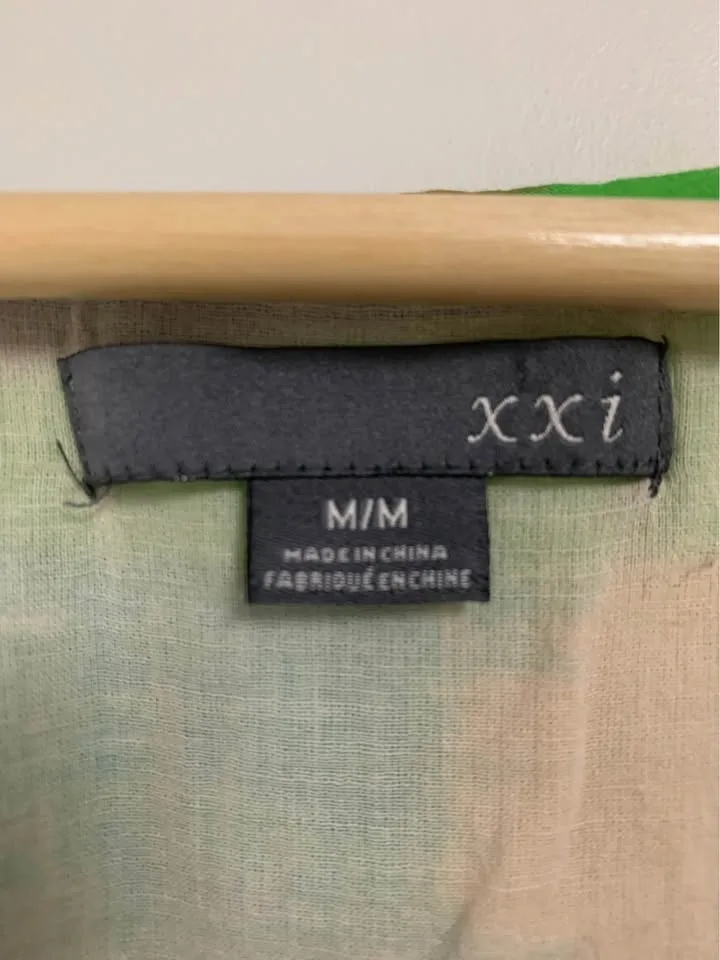 Forever 21 Vacation Dress - Size M/Medium image indicator(3)