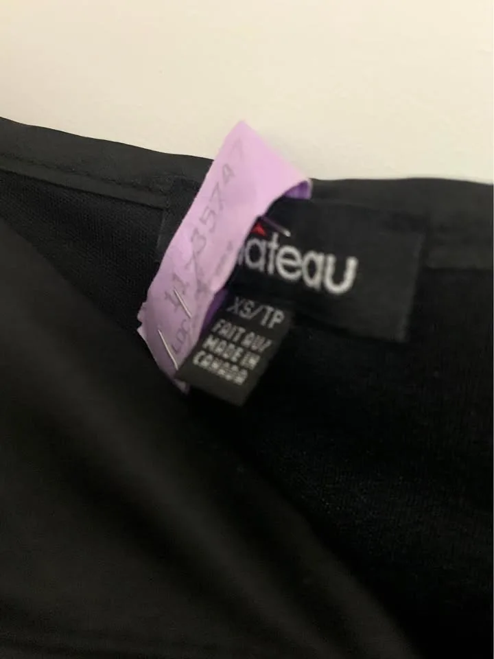 Le Chateau Abtract Halter Dress - Size XS/Extra Small image indicator(3)