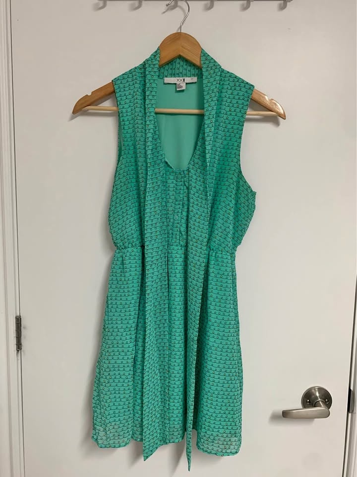 Forever 21 Green Vacation Dress - Size S/Small