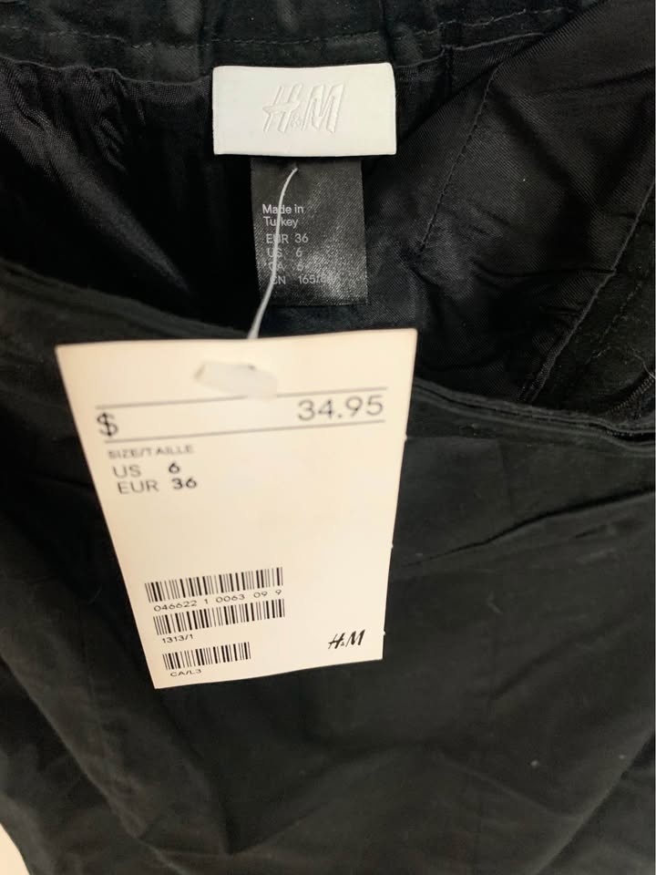 Never Worn - H&M Black Strapless Dress - Size 6 (S/Small) - photo 3