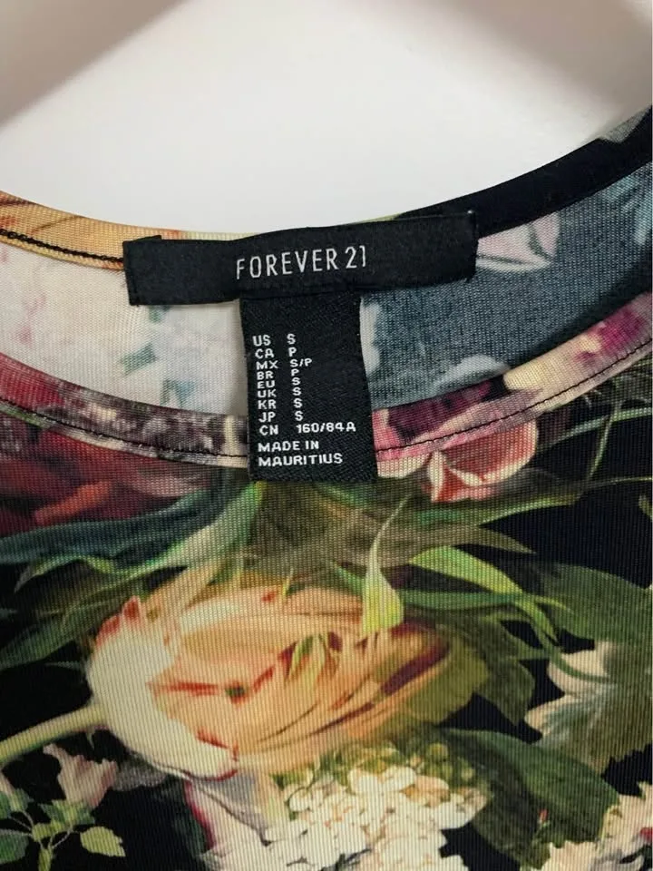 Forever 21 Long Sleeve Floral Dress - Size S/Small image indicator(3)