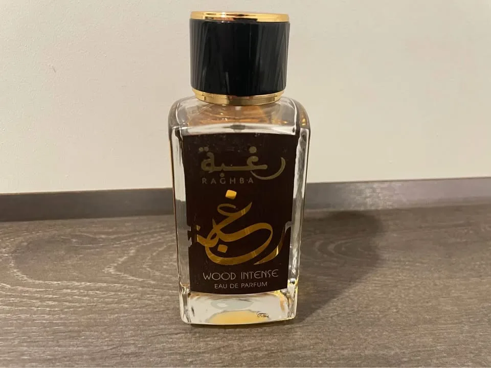 Middle Eastern Perfumes - Lattafa & More image indicator(9)