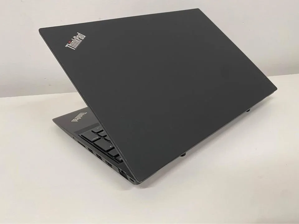 15.6" Lenovo T570 I5-7th.GEN. 16GB/256GB/ Win 11/MS office FHD L image indicator(6)