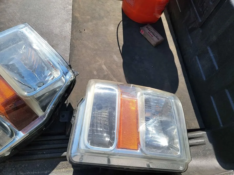 2008 f350 headlights