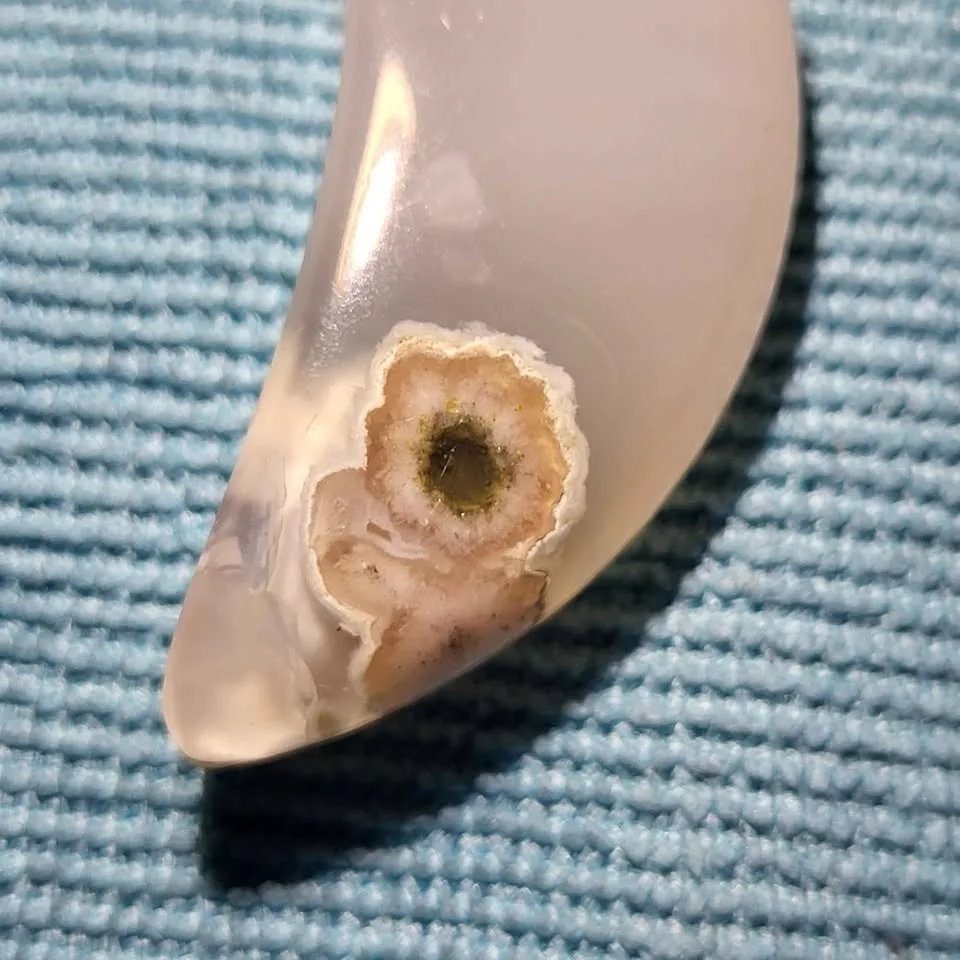 Crystal Crecent Moon image indicator(2)