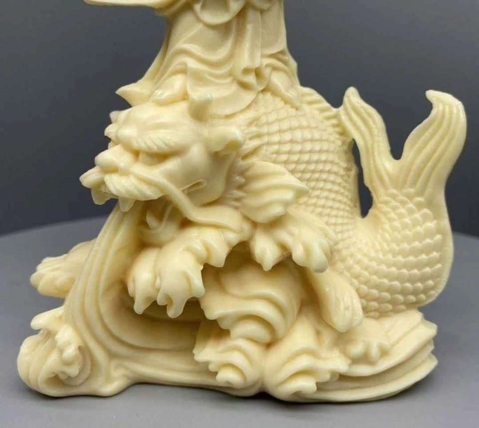 Guanyin hand carved statue - photo 4