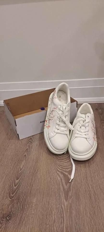 Aldo floral white sneakers image indicator(2)