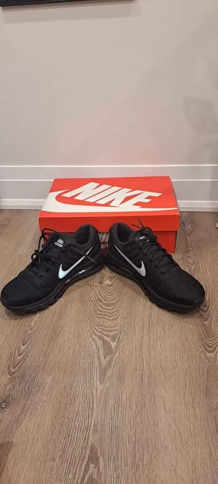 Nike Air Max 2017 image indicator(2)