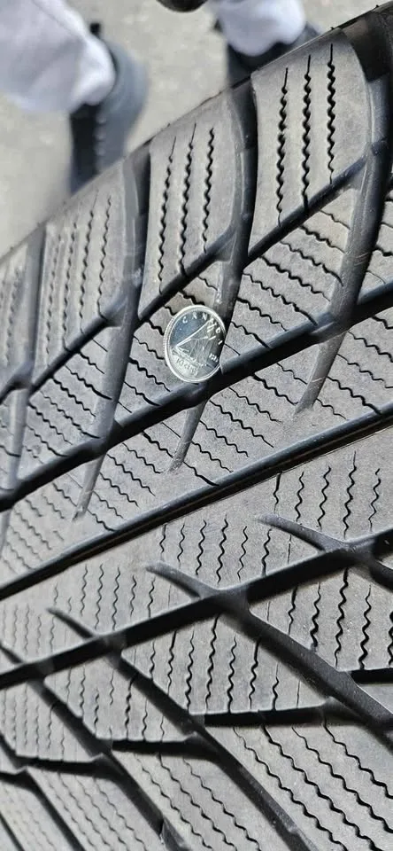 BMW MINI winter tires image indicator(4)