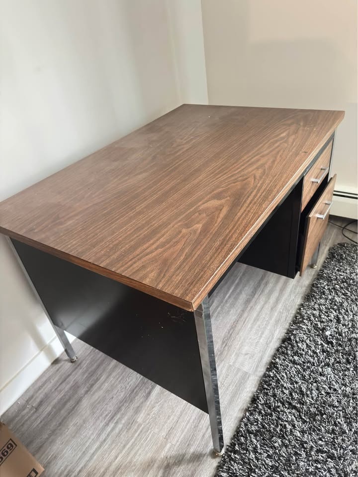 Computer/ office desk - photo 2