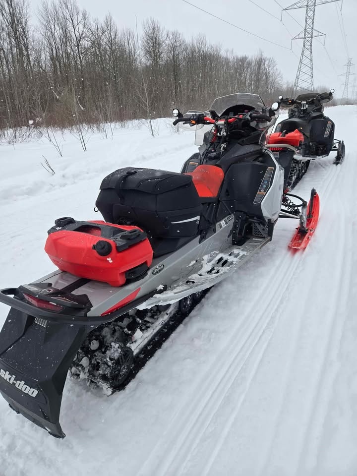 SKIDOO 2022 850 MXZ XRS - photo 2