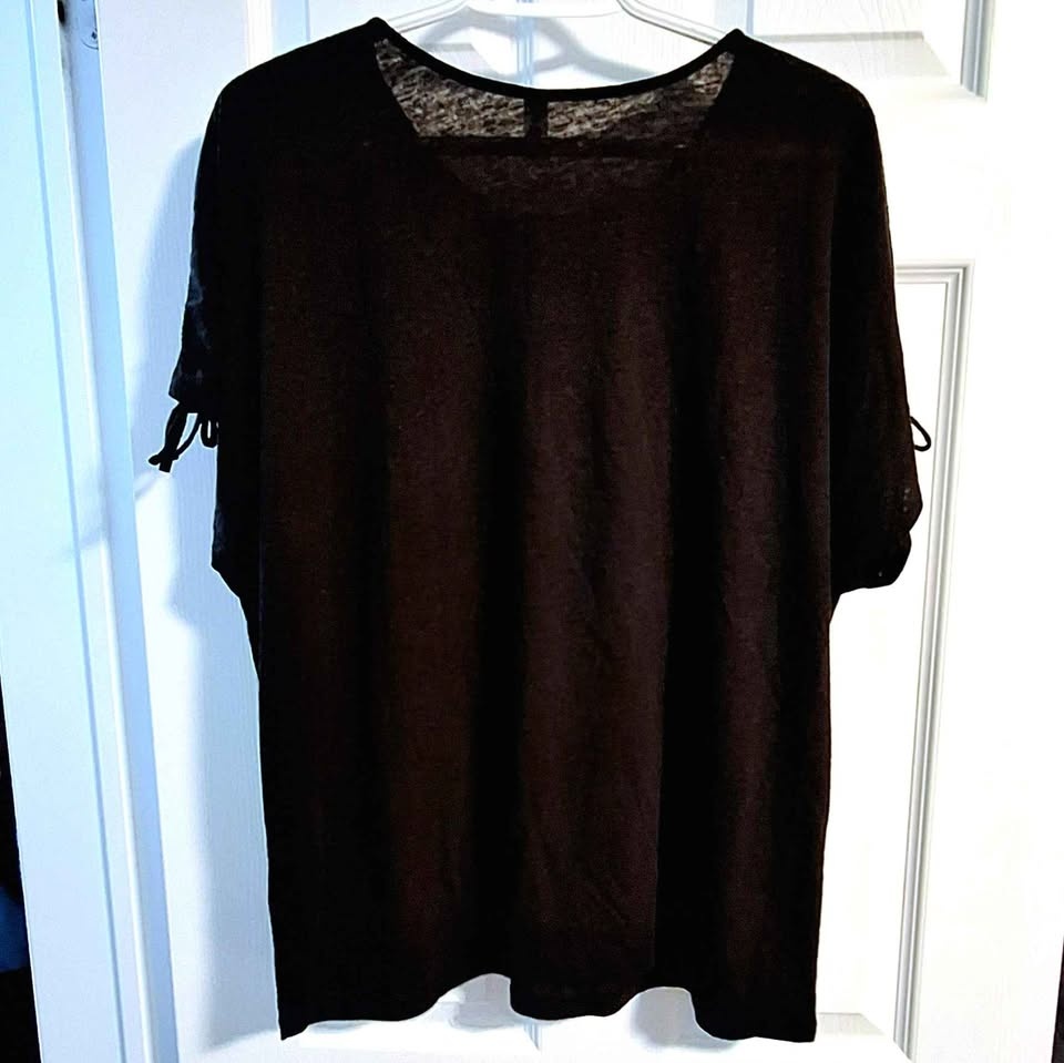 NEW Denver Hayes black t-shirt - size XL - photo 3