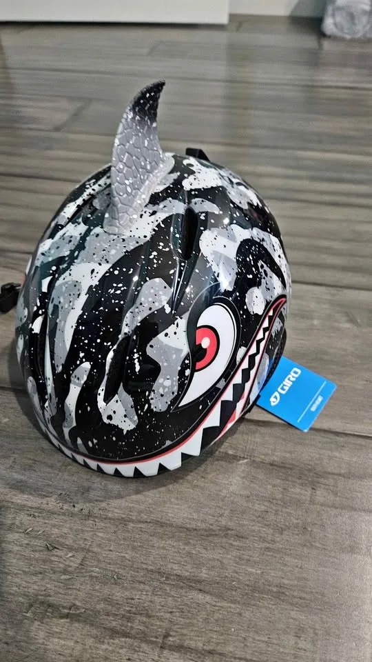 Brand new kids ski helmet