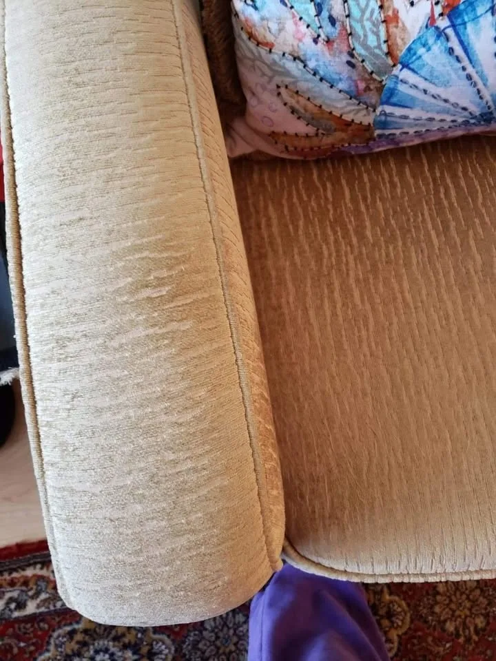 Couch and armchair image indicator(2)