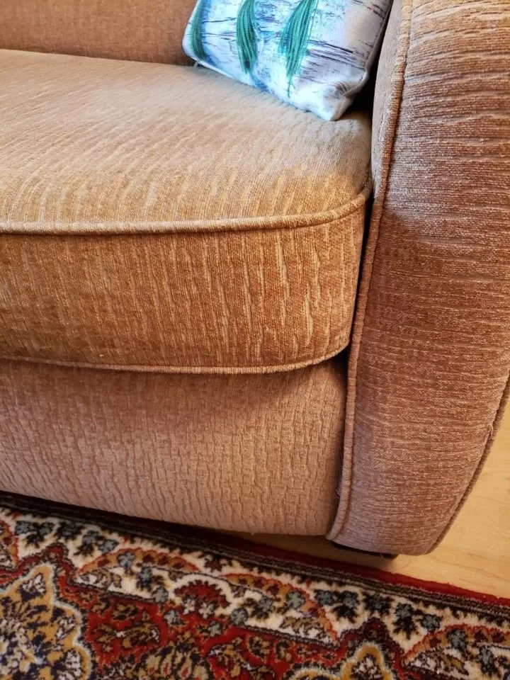 Couch and armchair image indicator(6)
