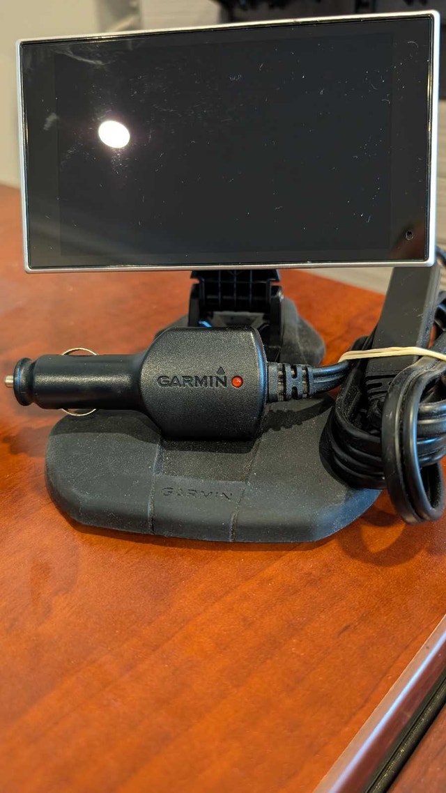 Garmin nuvi 3579LM GPS Navigation - photo 4