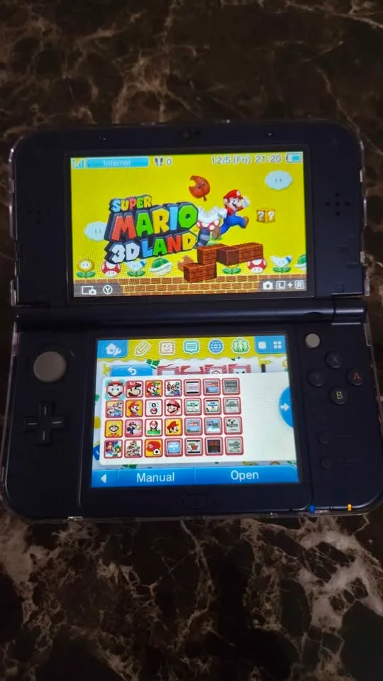 Rare Modded Nintendo New 3DS XL Galaxy - 128gb SD image indicator(8)