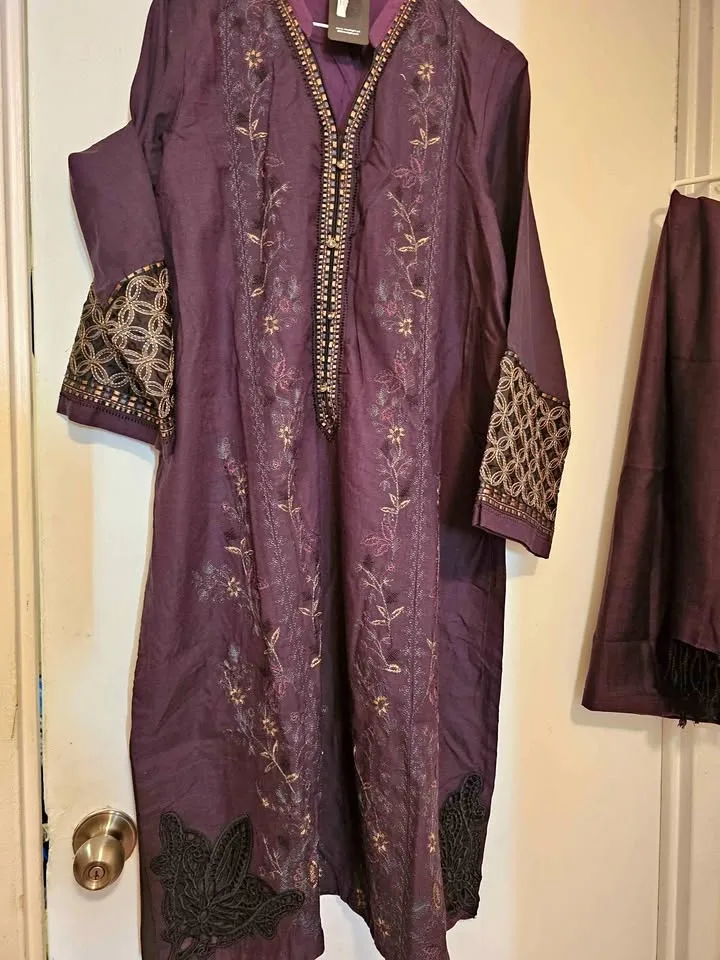 Limelight yarn dyed winter pakistani suit