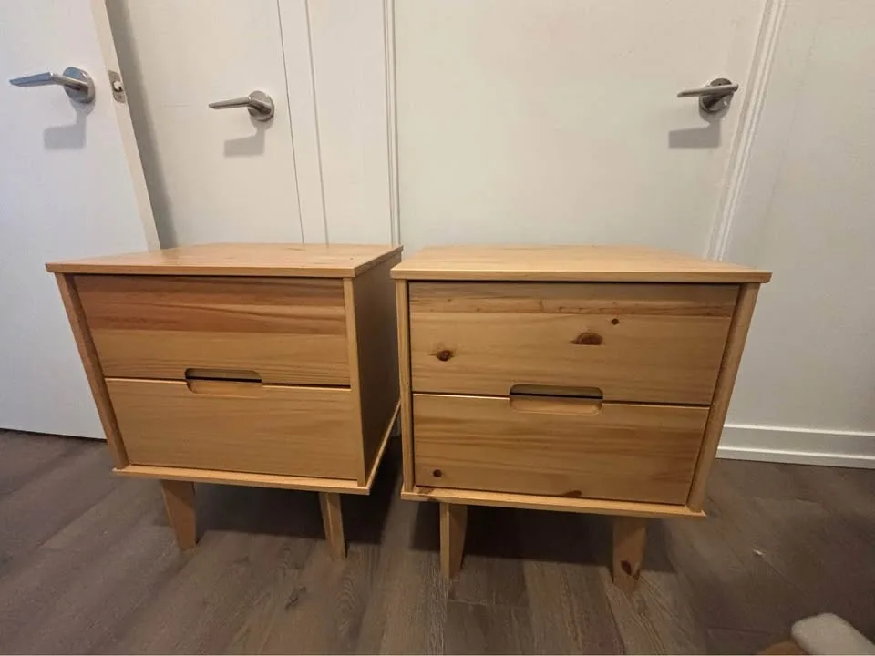 Set of 2 - Mid-Century Modern Solid Wood Nightstands image indicator(3)