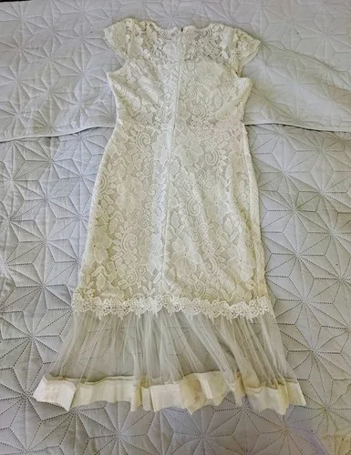 Cream Lace Midi Dress with Sheer Tulle Hem image indicator(2)