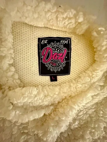 Cream Teddy Sherpa Cropped Sweater L – Cozy Fuzzy Long Sleeve To image indicator(2)