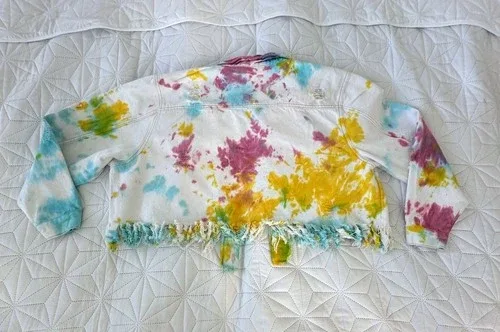 Tie-Dye Cropped Denim Jacket – Frayed Hem Size 2X image indicator(2)