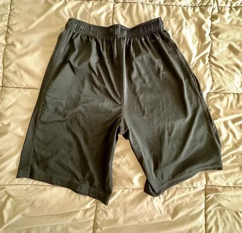 Nike Dri-FIT Athletic Training Shorts Size Medium image indicator(2)