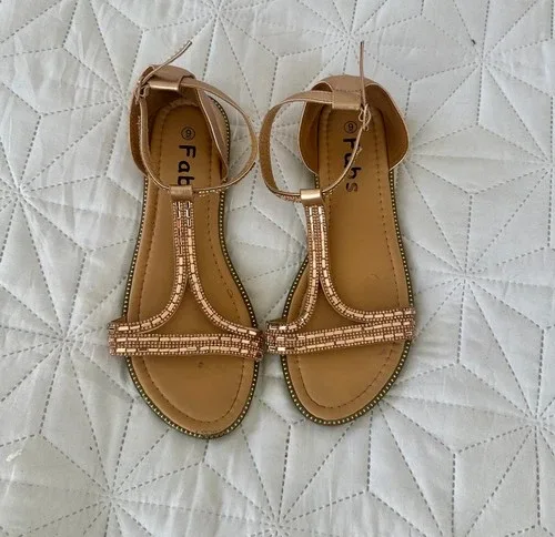 Rose Gold Beaded Flat Sandals – Size 9