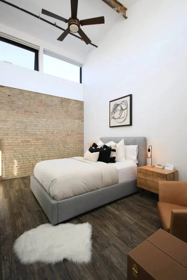 Modern Custom Frame Artworks (2) image indicator(7)