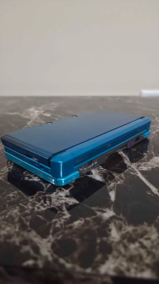 Aqua Blue Modded Nintendo 3DS | 8gb SD | hShop & Every Game image indicator(2)