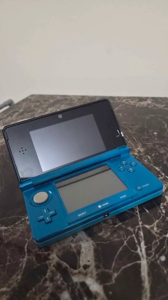 Aqua Blue Modded Nintendo 3DS | 8gb SD | hShop & Every Game image indicator(6)