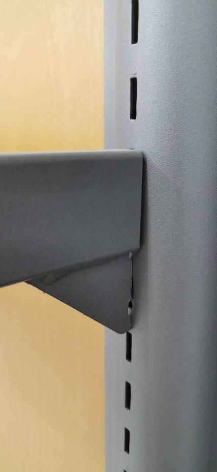 Free-standing Sony Display Rack - photo 3