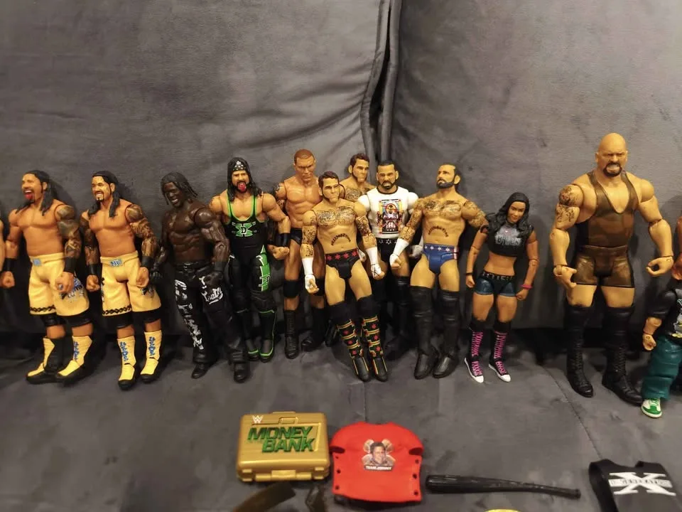 WWE Figurines (Mattel & Jakks Pacific) image indicator(4)