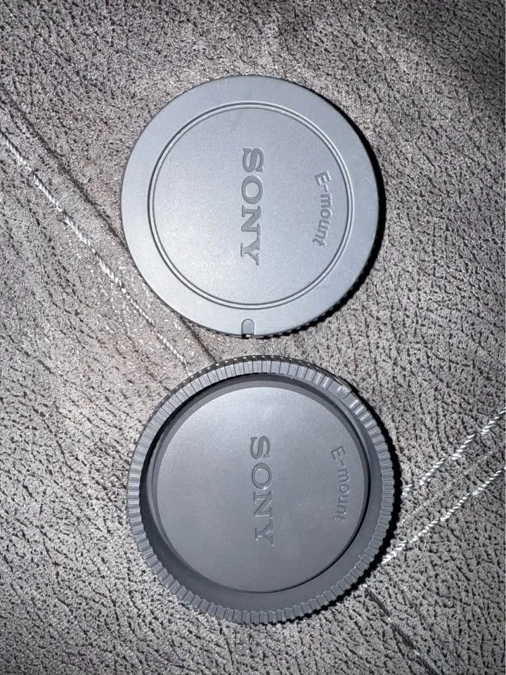 Sony A7IV and accessories image indicator(8)