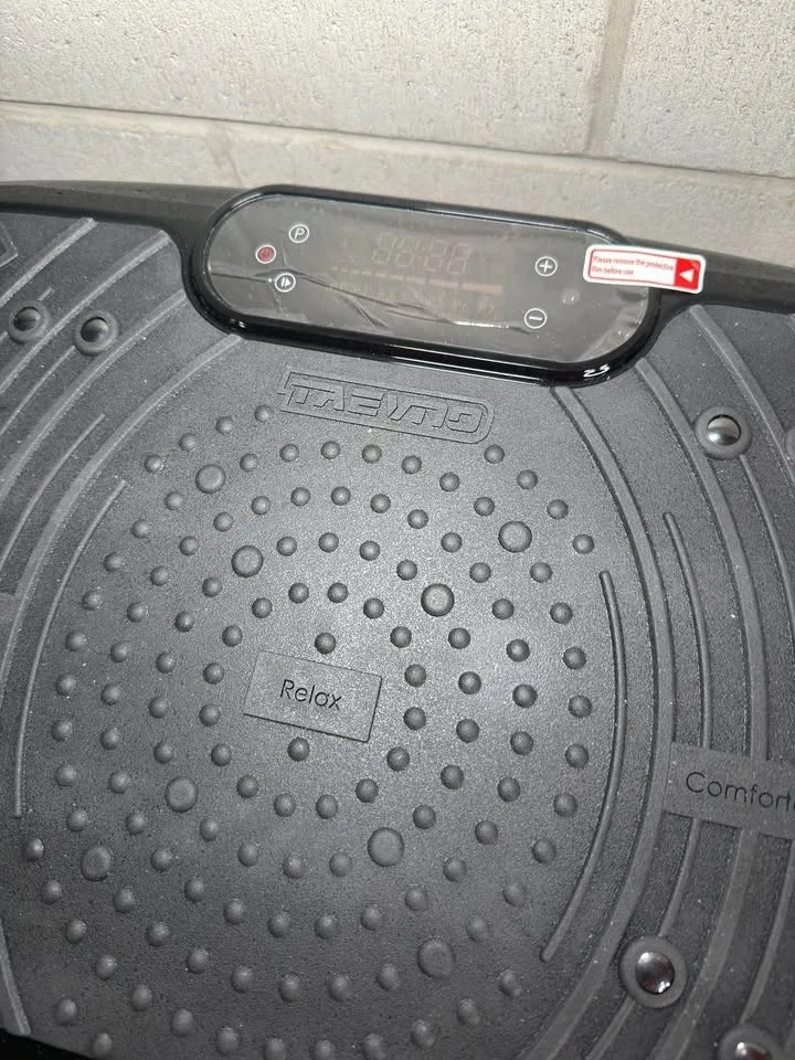 TaevnoVibration Plate Exercise Machine Adjustable Speed image indicator(5)