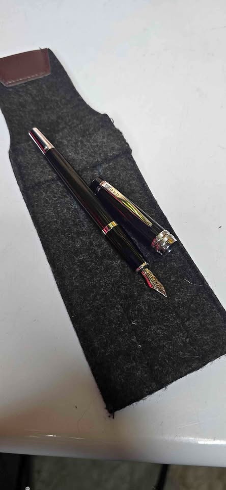 CROSS fountain pen