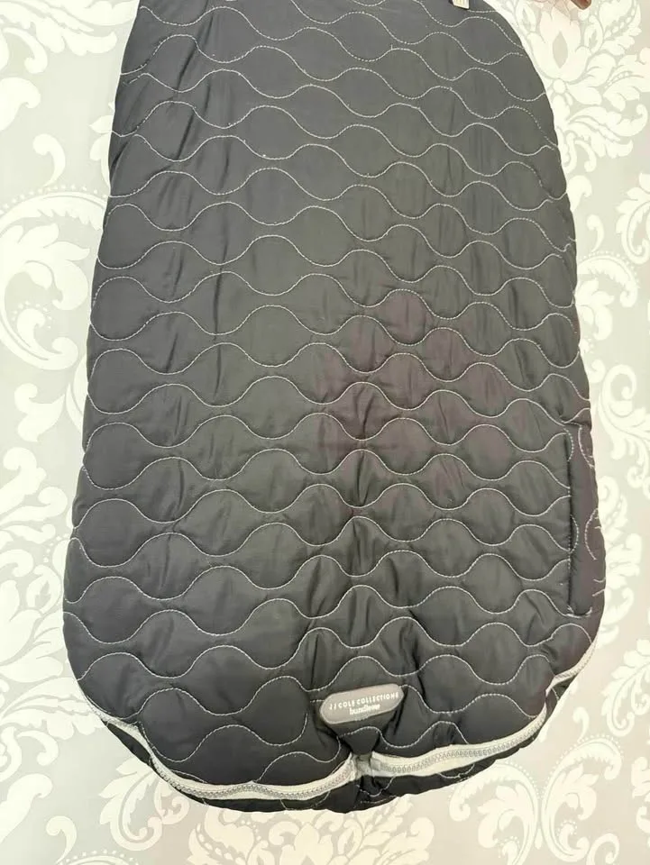 JJ Cole Collections Bundleme Car Seat Cover image indicator(2)